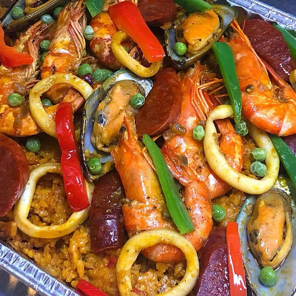 Filipino Paella | Arroz Valenciana