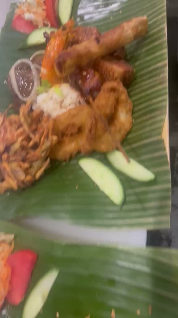Kamayan, the moment it lands